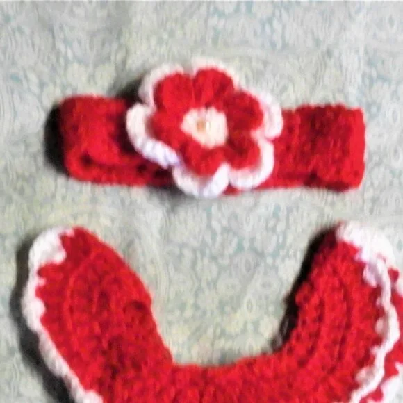 Newborn Christmas Baby Photo Prop - Dress and Headband - Picture 3 of 3